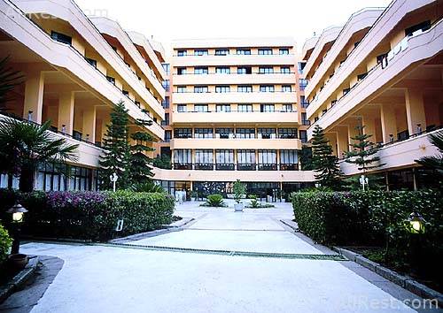 Unsaphire Hotel 12